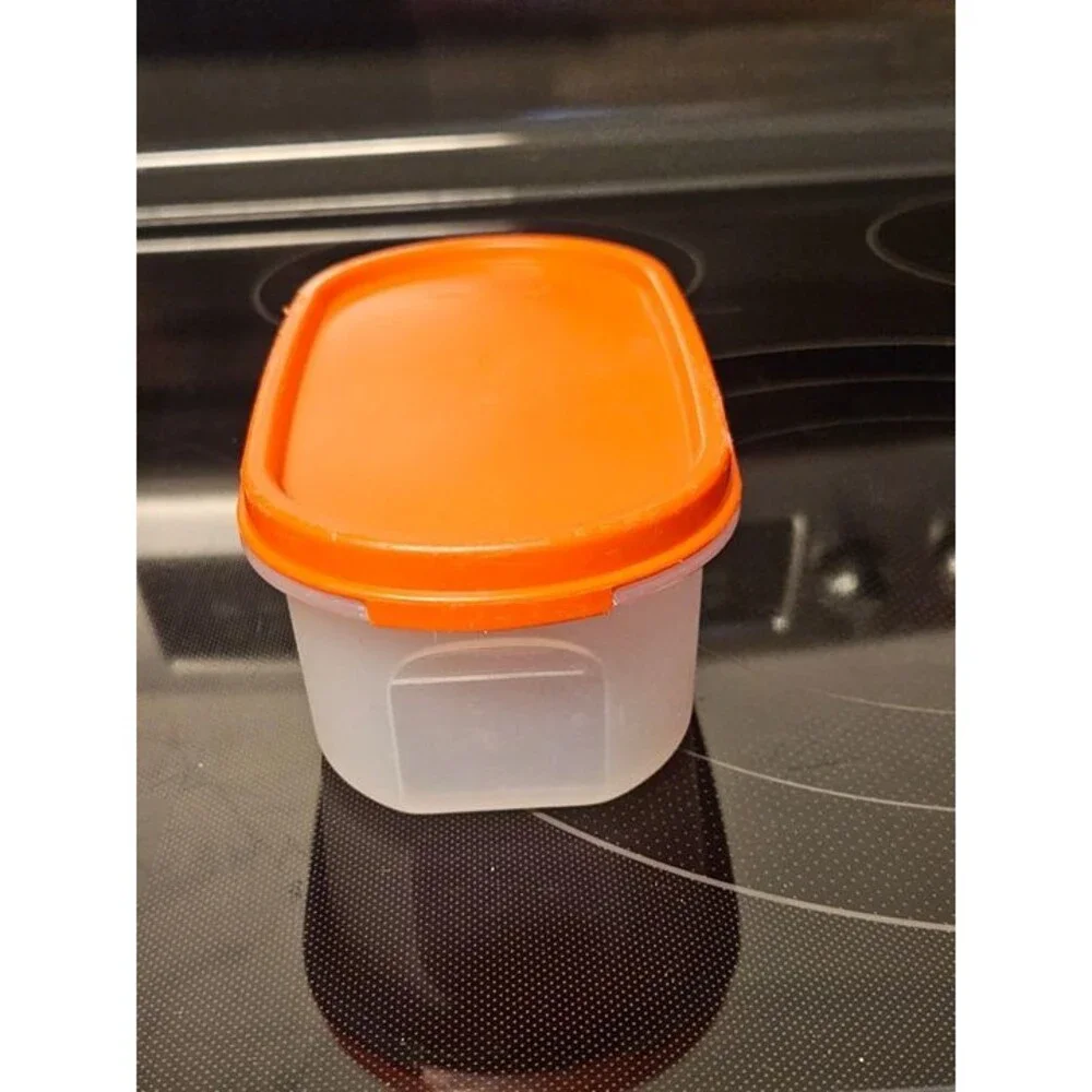 Vintage Tupperware Oval Modular Mates 2.5